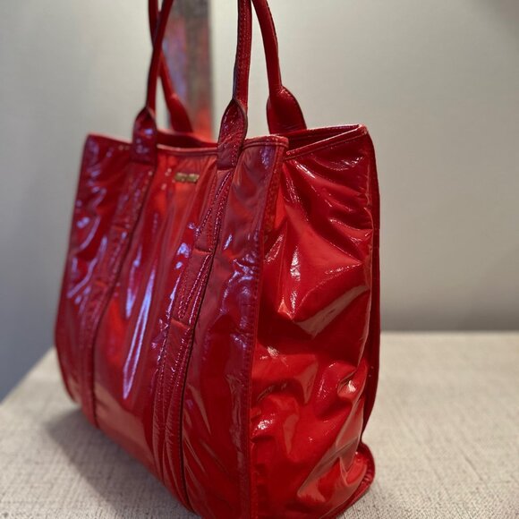 Miu Miu Aventure Red Patent Leather Bag - Picture 4 of 10